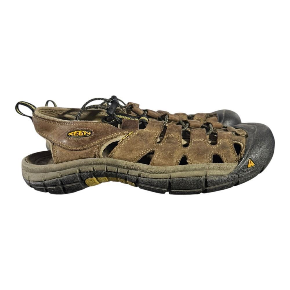 KEEN Newport Leather Sandals Mens Size 10.5 Brown Closed Toe Hiking Outdoor
